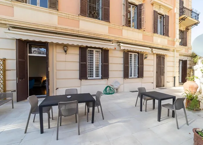 Apartamento Domus Aurea And *
